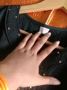 Black Kurti
