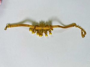 Gold-Tone Bejeweled Armlet (1g Gold)