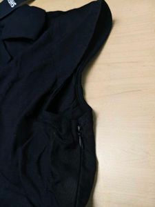 Cuban Collar Cap Sleeve Tie-Up Neck Peplum Top