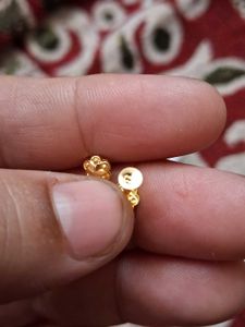 Beautiful New Flower Desine Studs