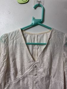 White V Neck Crop Top
