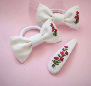 Floral Embroidered Hair Accessory Set