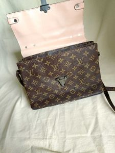 Louis Vuitton (Copy)