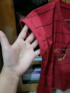 Red Tshirt(mostly Maroon)