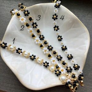 Flower beaded necklace