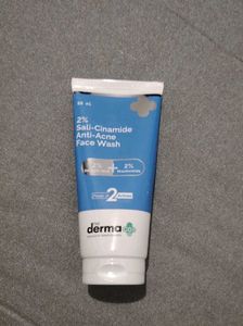 The Derma Co. Face Wash And Smart Watch Combo