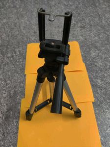 Amazon Basics mini Tripod 13To42 Inches Extendable