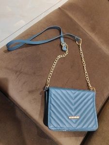 A Sling Bag In Shade Of 💙