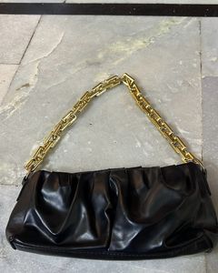 Leather Is Soft It Fold Easly Not Solid