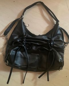 Black Fashion Handbag