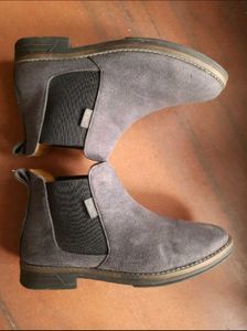 Carlton London Boots