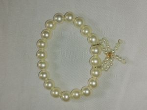 White Bow Bracelet