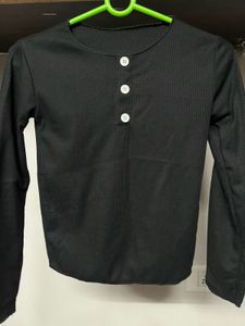 Stylish Black Long Sleeve Top🖤