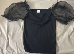 Black Puff Sleeve Top