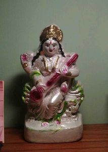 Maa Saraswati Murti For Students (1st February)