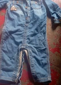 Dungaree 12-18 Months Gud Condition
