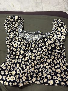 Floral Print Crop Top ONLY BRAND