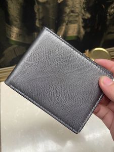 Banana Republic Wallet. UNISEX