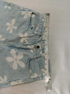 Floral Print Denim Pants.