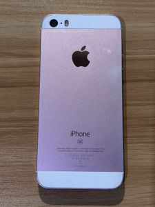 iPhone SE (1st Generation) / 32GB (Rose Gold)