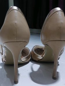 Charles And Keith Heels