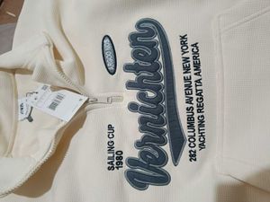 Half Zipper M size