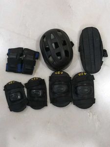 Skates And Skating  Safety Gear Set