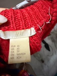 H&amp;M Red Knit Sweater
