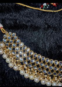Stunning Kundan Necklace Set