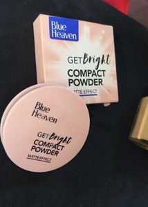 Blue Heaven Bright Compact Powder And Foundation