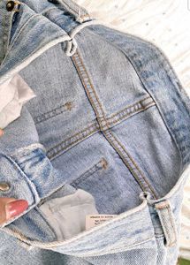 Light Wash Wide Leg Jean