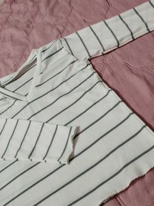 Striped V-neck Tee