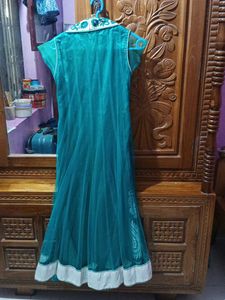 New Dress Elegant Green &amp; White Dres