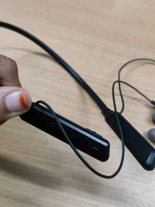 U&amp;i UINB-2682 Neckband Headphones