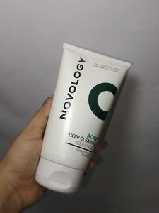 Acne Deep Clearing Cleanser