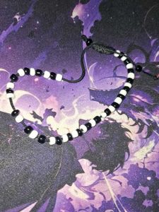 Black &amp; White Beaded Bracelet