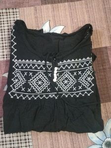 Ethanic Top For Summer