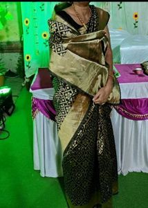 Elegant Golden saree
