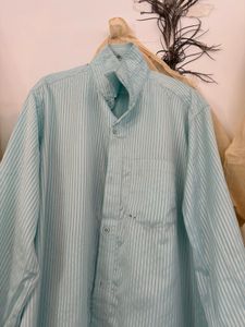 Classic Striped Men&#39;s Shirt’s