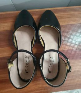 Black Stylish Heels