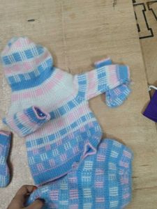 Cute Baby Knit Outfit