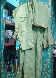 Elegant Ethnic Kurta Set