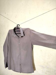 Green Long Sleeve Button-Down Shirt