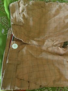 Size-30,Formal  Trouser,It's A Free Hue Product,Grab This Item Only 500 Coins.length Is 36.