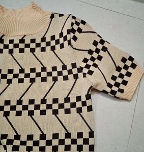 Argyle Knitted Crop Top