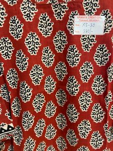 Maroon &amp; White Print Tunic