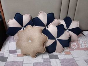 Star Shaped Cushion Cover