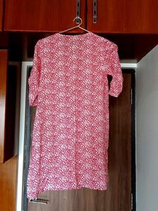 Red And White Kurta