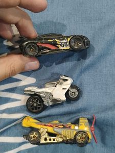 Set Of 6 Old Hotwheels