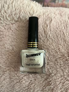 GLIMMER Ivory Silver Nail Enamel